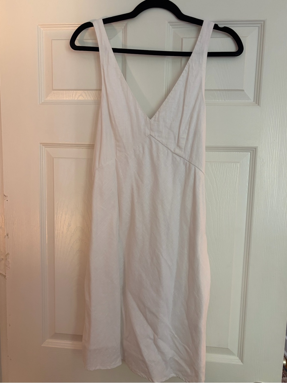 White V-Neck Linen-Blend Mini Dress - Small TALL - Picture 2 of 4